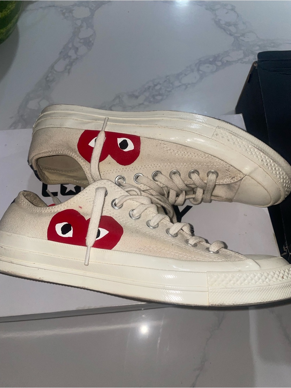 Comme des Garcons PLAY Ivory Low-Top Sneakers with Red Heart